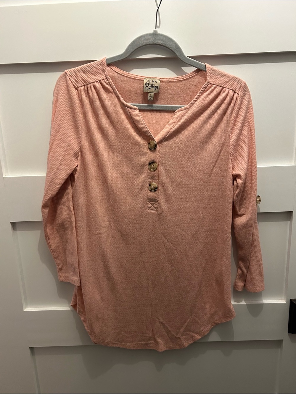 Como Vintage Peach-Pink Henley Long Sleeve Top